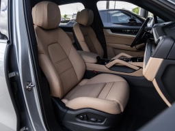 Porsche Cayenne S AWD 2026