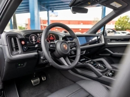Porsche Cayenne S AWD 2026
