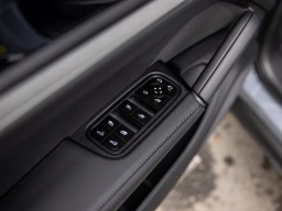 Porsche Cayenne S AWD 2026