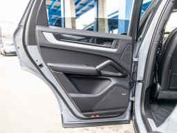 Porsche Cayenne S AWD 2026
