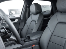 Porsche Cayenne S AWD 2026