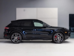 Porsche Cayenne S AWD 2026