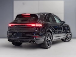 Porsche Cayenne S AWD 2026