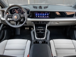 Porsche Cayenne S AWD 2026