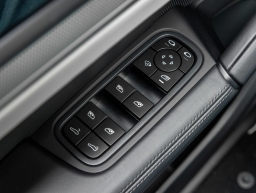 Porsche Cayenne S AWD 2026