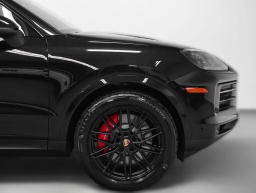 Porsche Cayenne S AWD 2026