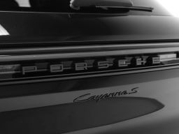 Porsche Cayenne S AWD 2026