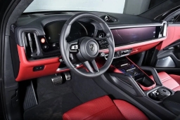 Porsche Cayenne Turbo E-Hybrid AWD 2026