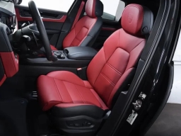Porsche Cayenne Turbo E-Hybrid AWD 2026