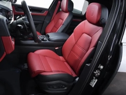 Porsche Cayenne Turbo E-Hybrid AWD 2026