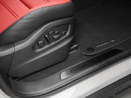 Porsche Cayenne Turbo E-Hybrid AWD 2026