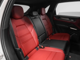 Porsche Cayenne Turbo E-Hybrid AWD 2026