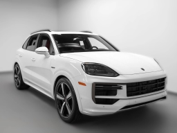 Porsche Cayenne Turbo E-Hybrid AWD 2026