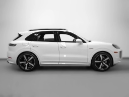Porsche Cayenne Turbo E-Hybrid AWD 2026