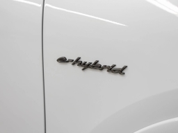 Porsche Cayenne Turbo E-Hybrid AWD 2026