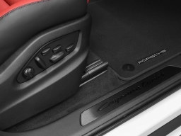 Porsche Cayenne Turbo E-Hybrid AWD 2026