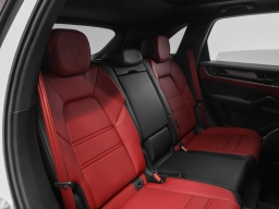 Porsche Cayenne Turbo E-Hybrid AWD 2026