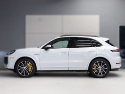 Porsche Cayenne Turbo E-Hybrid AWD 2026