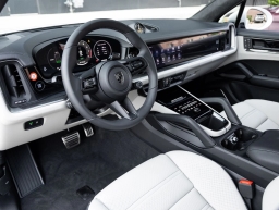 Porsche Cayenne Turbo E-Hybrid AWD 2026