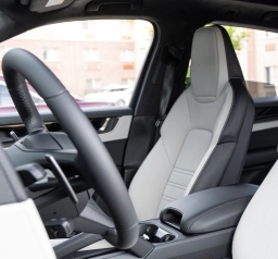 Porsche Cayenne Turbo E-Hybrid AWD 2026