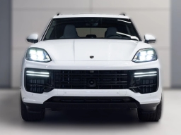 Porsche Cayenne Turbo E-Hybrid AWD 2026