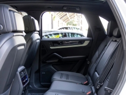 Porsche Cayenne S E-Hybrid AWD 2026
