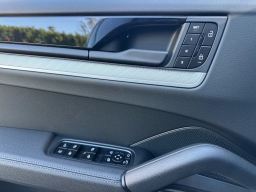 Porsche Cayenne S E-Hybrid AWD 2026