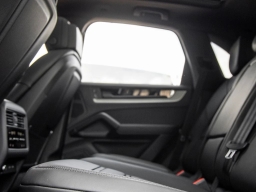 Porsche Cayenne S E-Hybrid AWD 2026