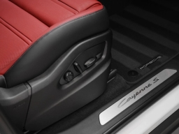 Porsche Cayenne S E-Hybrid AWD 2026