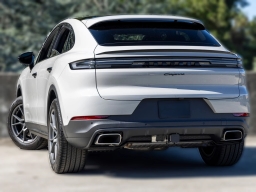 Porsche Cayenne Base Coupe AWD 2026