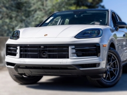 Porsche Cayenne Base Coupe AWD 2026