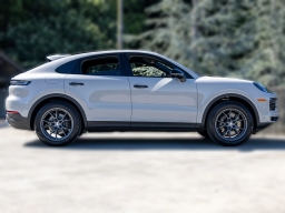 Porsche Cayenne Base Coupe AWD 2026