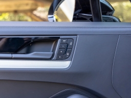 Porsche Cayenne Base Coupe AWD 2026