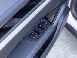 Porsche Cayenne Base Coupe AWD 2026