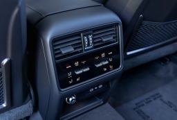 Porsche Cayenne Base Coupe AWD 2026