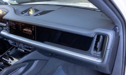 Porsche Cayenne Base Coupe AWD 2026