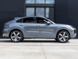Porsche Cayenne Base Coupe AWD 2026