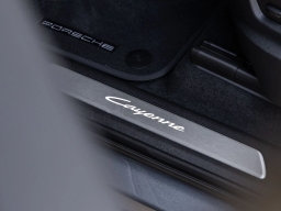 Porsche Cayenne Base Coupe AWD 2026