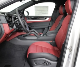 Porsche Cayenne Base Coupe AWD 2026