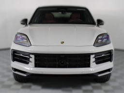 Porsche Cayenne Base Coupe AWD 2026