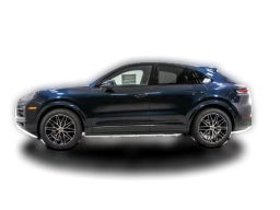 Porsche Cayenne Base Coupe AWD 2026
