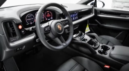 Porsche Cayenne Base Coupe AWD 2026