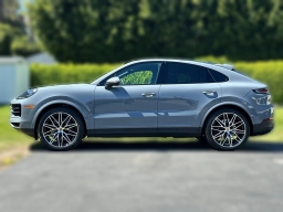 Porsche Cayenne Base Coupe AWD 2026