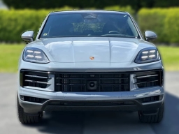 Porsche Cayenne Base Coupe AWD 2026