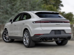 Porsche Cayenne Base Coupe AWD 2026