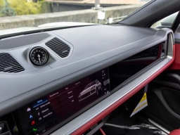 Porsche Cayenne Base Coupe AWD 2026
