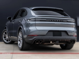 Porsche Cayenne Base Coupe AWD 2026