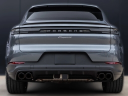 Porsche Cayenne Base Coupe AWD 2026