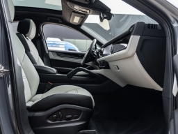 Porsche Cayenne Base Coupe AWD 2026