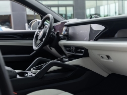 Porsche Cayenne Base Coupe AWD 2026